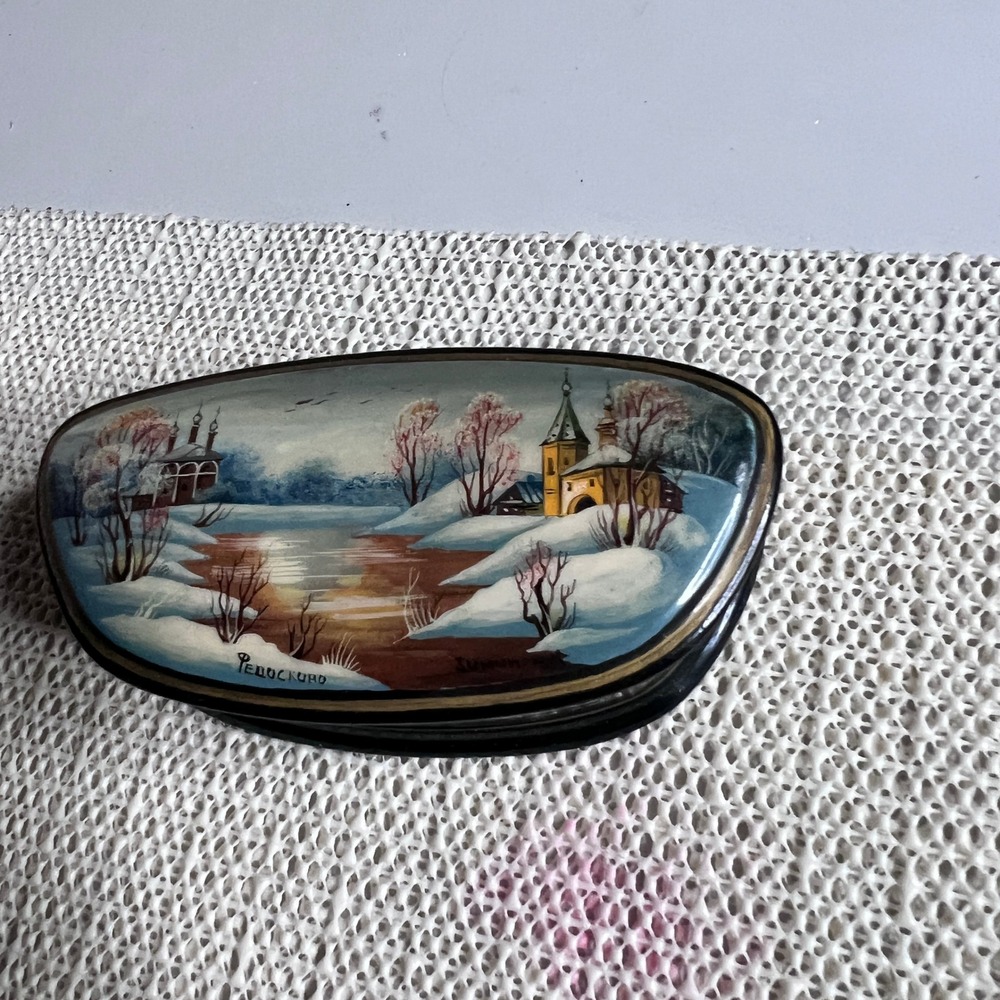 Fedoskino Russian Lacquer Box Winter Evening Hand Painted Landscape 2004 Signed - Picture 4 of 5